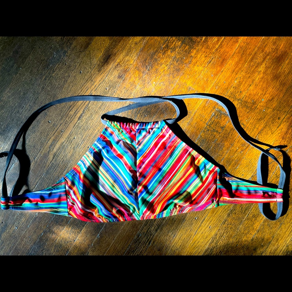 Womens bikini top, Ana sz L, tie back